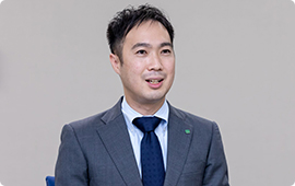 山本隼也先生